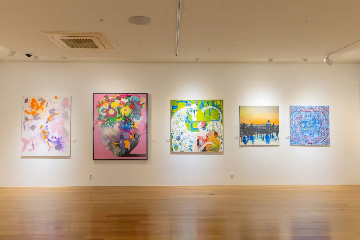 Installation view of paintings at the Identity exhibition at Ara Art Center in Seoul.